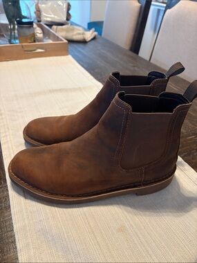 Men’s Clarks Chelsea boot.